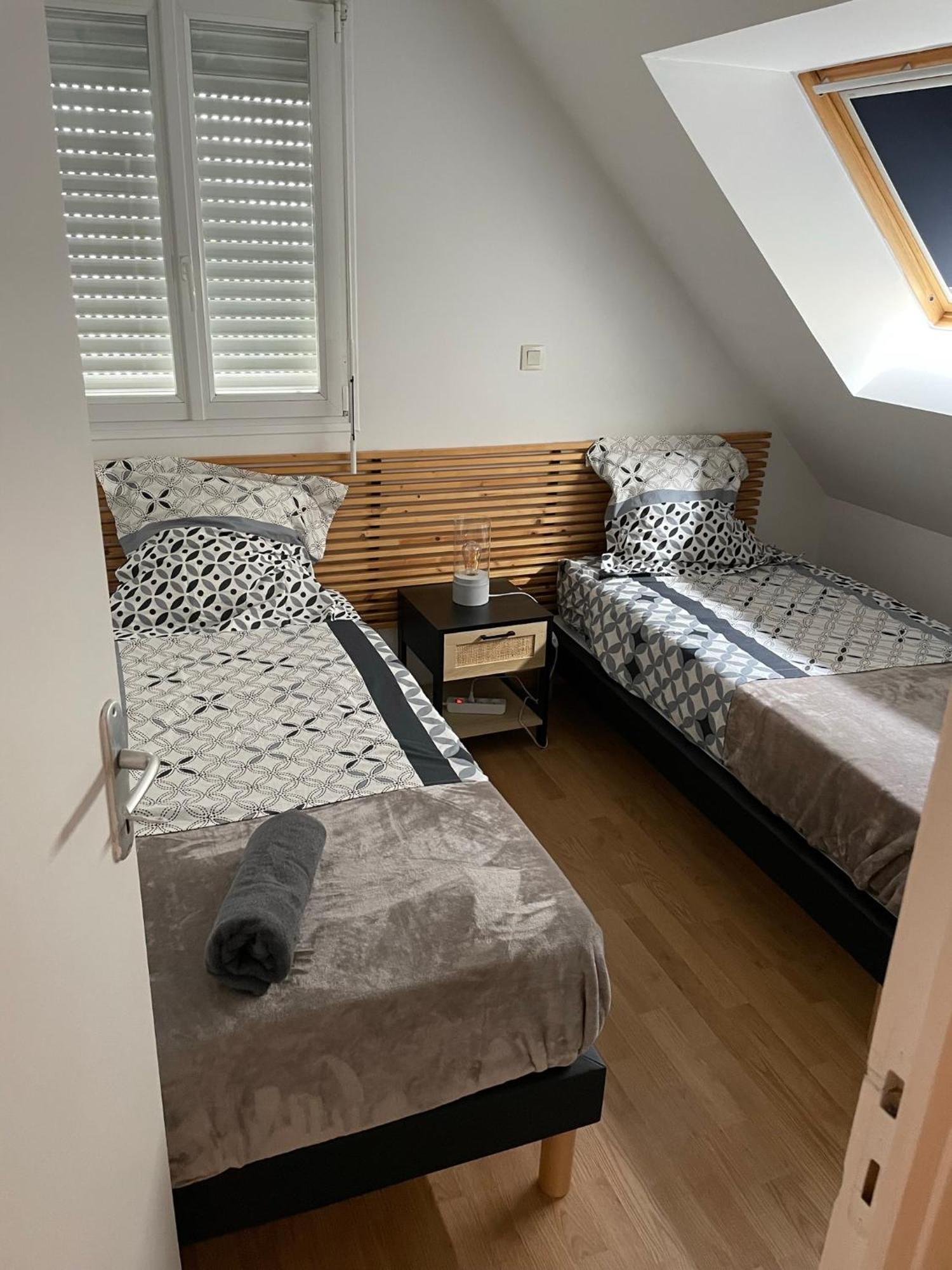Jolie Maison Avec Jardin Honfleur Kültér fotó